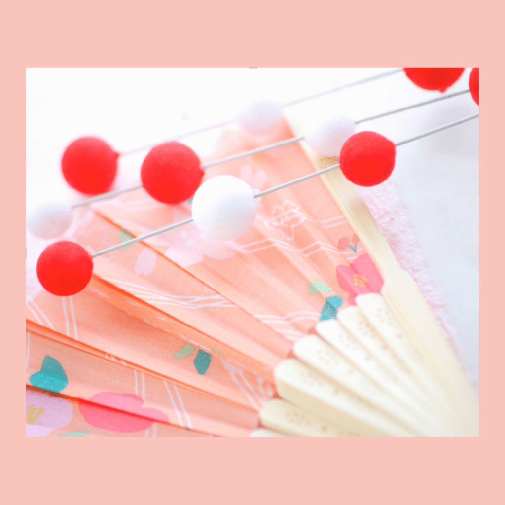 Hand Fan Decorating – April 2025&nbsp;Craft